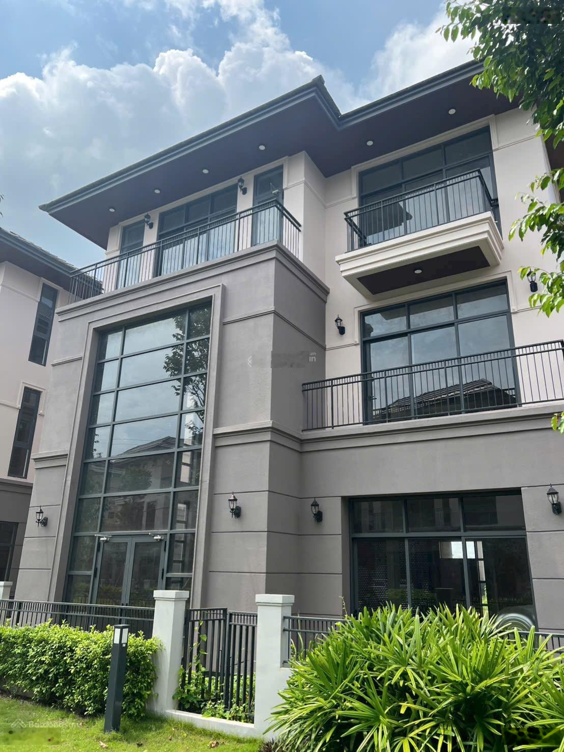 Bán biệt thự đơn lập GS Nhà Bè, view công viên rộng thoáng, DT 288m, giá tốt nhất khu 48,5 tỷ