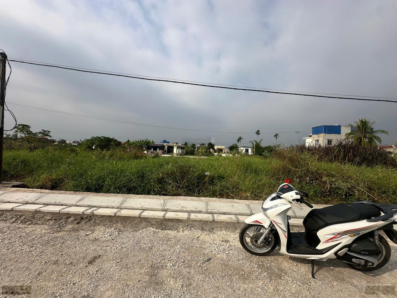 Đấu giá bán lô đất đẹp xã Đông Phương, Kiến Thụy đón sóng 2 dự án lớn cơ hội đầu tư tốt