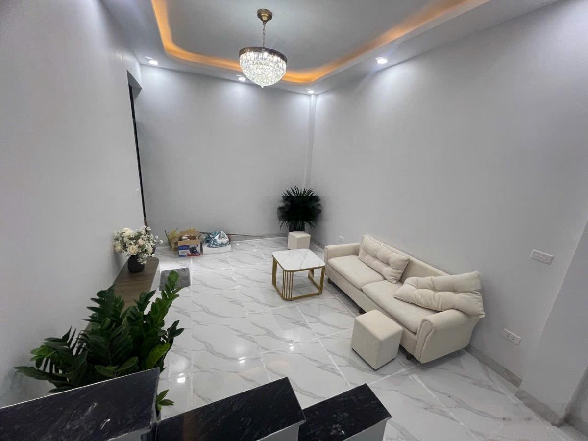 Gần phố Trương Định nhà đẹp 2 thoáng nông thoáng dân xây ở ngay 39m x5T giá nhỉnh 7 tỷ sổ đỏ CC