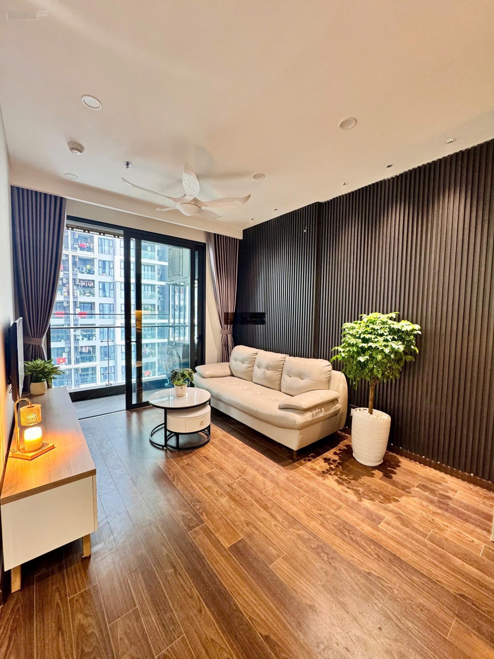 Bán căn 1PN full đồ giá siêu rẻ 3,6 tỷ toà S201 Sapphire Vin Smart City diện tích 43m2