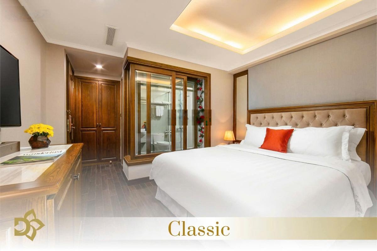 Khách sạn Bảo Khánh Hoàn Kiếm 12 tầng 35 phòng nội thất sang trọng dòng tiền ổn định giá 400 tỷ