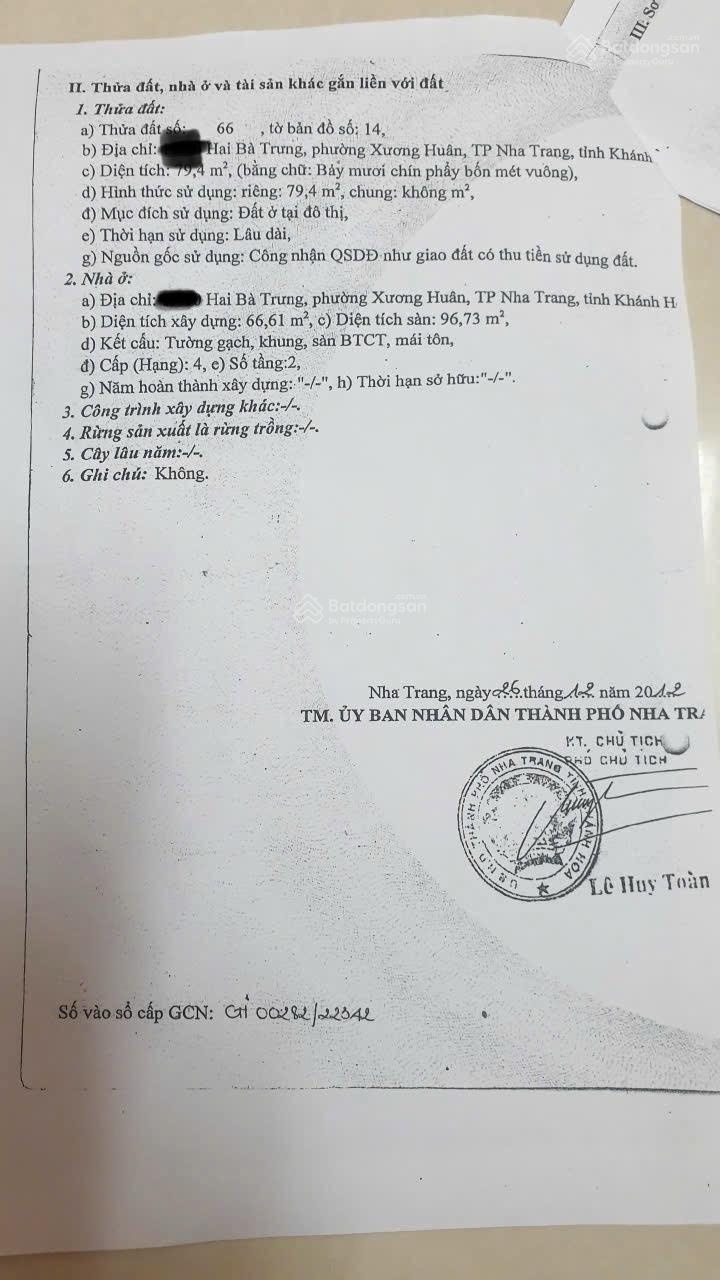 Bán nhà 2 tầng 2 Bà Trưng thành phố biển Nha Trang, sát biển