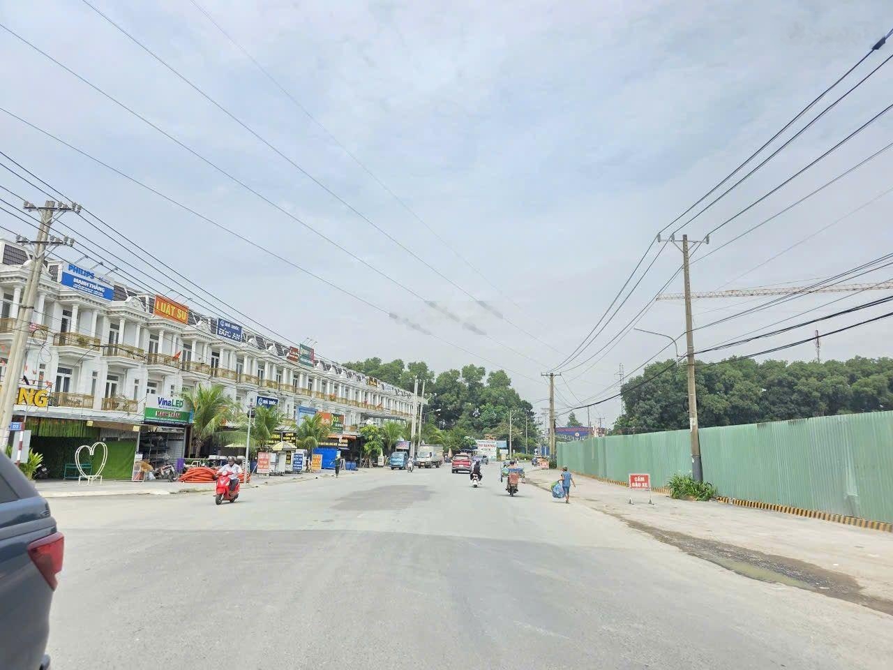 Đất trục chính kdc Phú Mỹ Hiệp phường Tân Đông Hiệp Tp Dĩ An