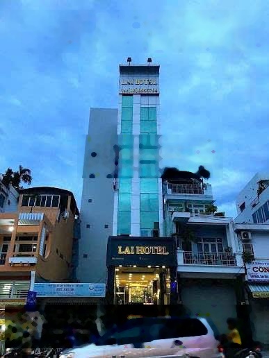 Bán khách sạn 24 phòng MT Phan Đình Phùng, Phú Nhuận