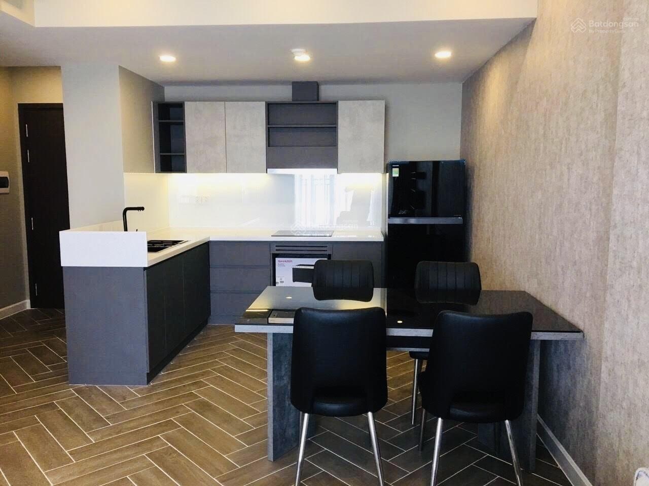 Cho Thuê Căn Hộ Sunrise City View 2PN 2WC Full Nội Thất Cao Cấp, Giá 18tr/tháng Bao Phí Quản Lý.