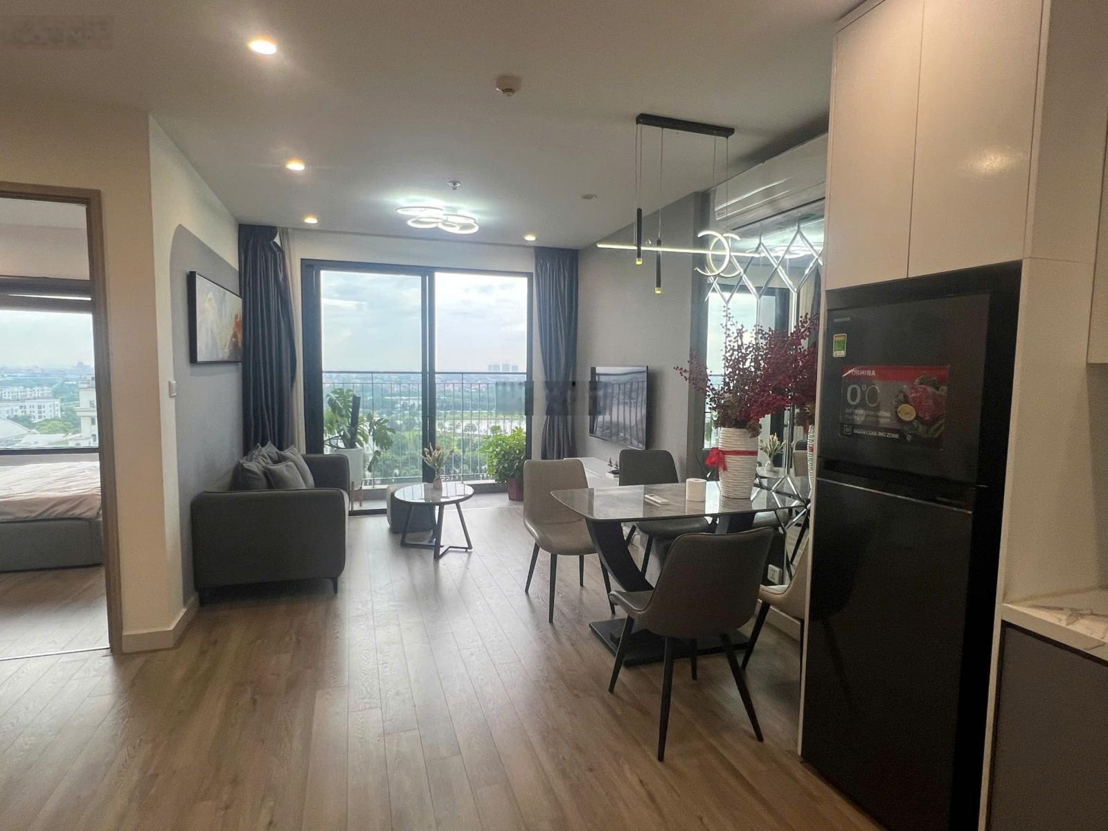 Cho thuê căn 2n1wc full nội thất đẹp view vin uni-gần techno giá 9tr/th