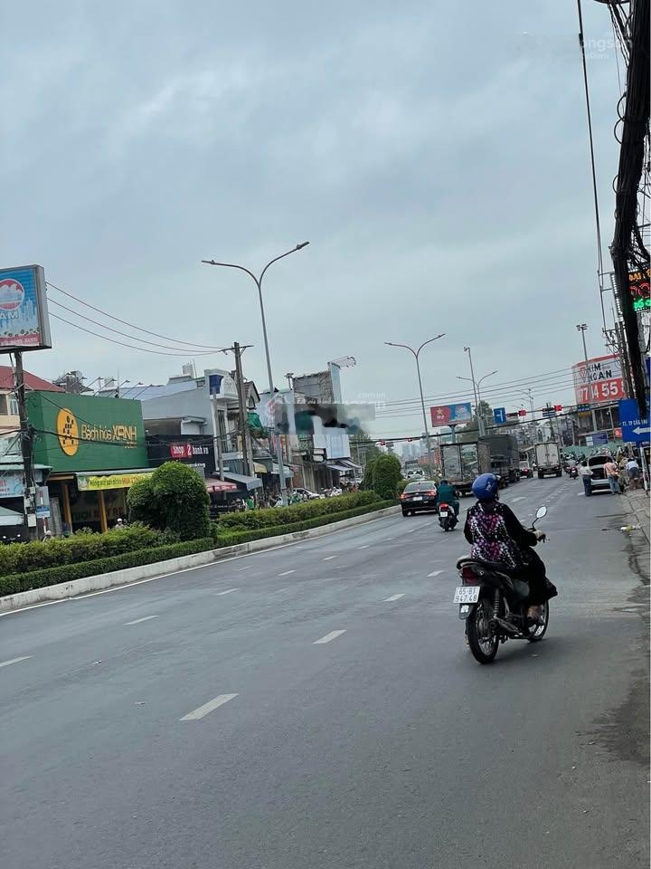 Cho thuê mặt bằng mặt tiền nguyễn văn linh gần bệnh viện đa khoa cần thơ giá 30 triệu