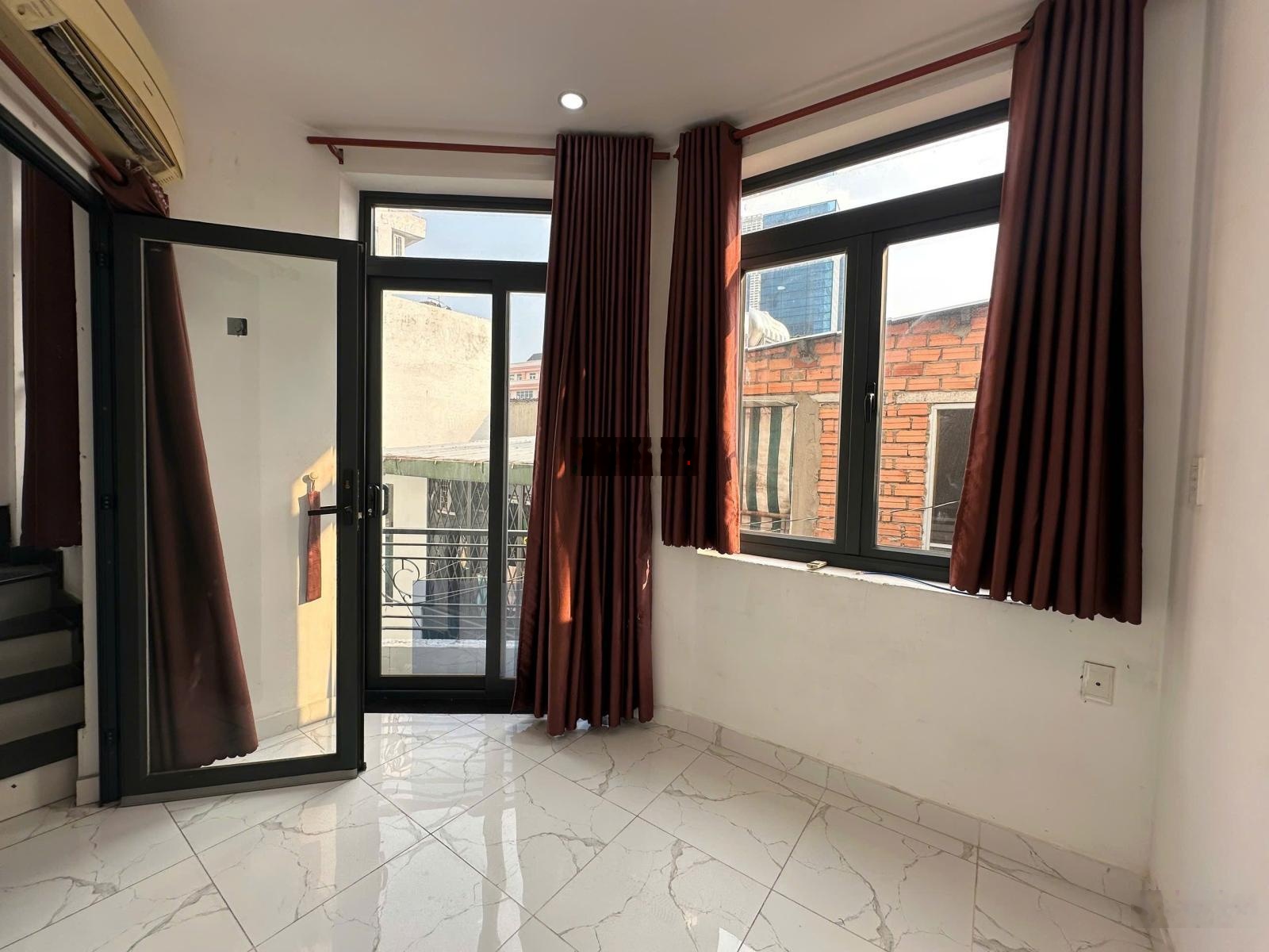 Nhà 4 Tầng BTCT Nơ Trang Long, Gần Bà Chiểu, Cách MT chỉ 15m