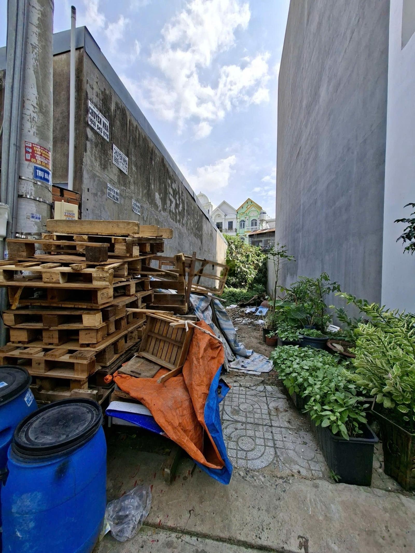 Bán đất nở hậu 5,2 x 27 hẻm 8m khu phân lô Trần Thị Hè, còn 1 lô duy nhất