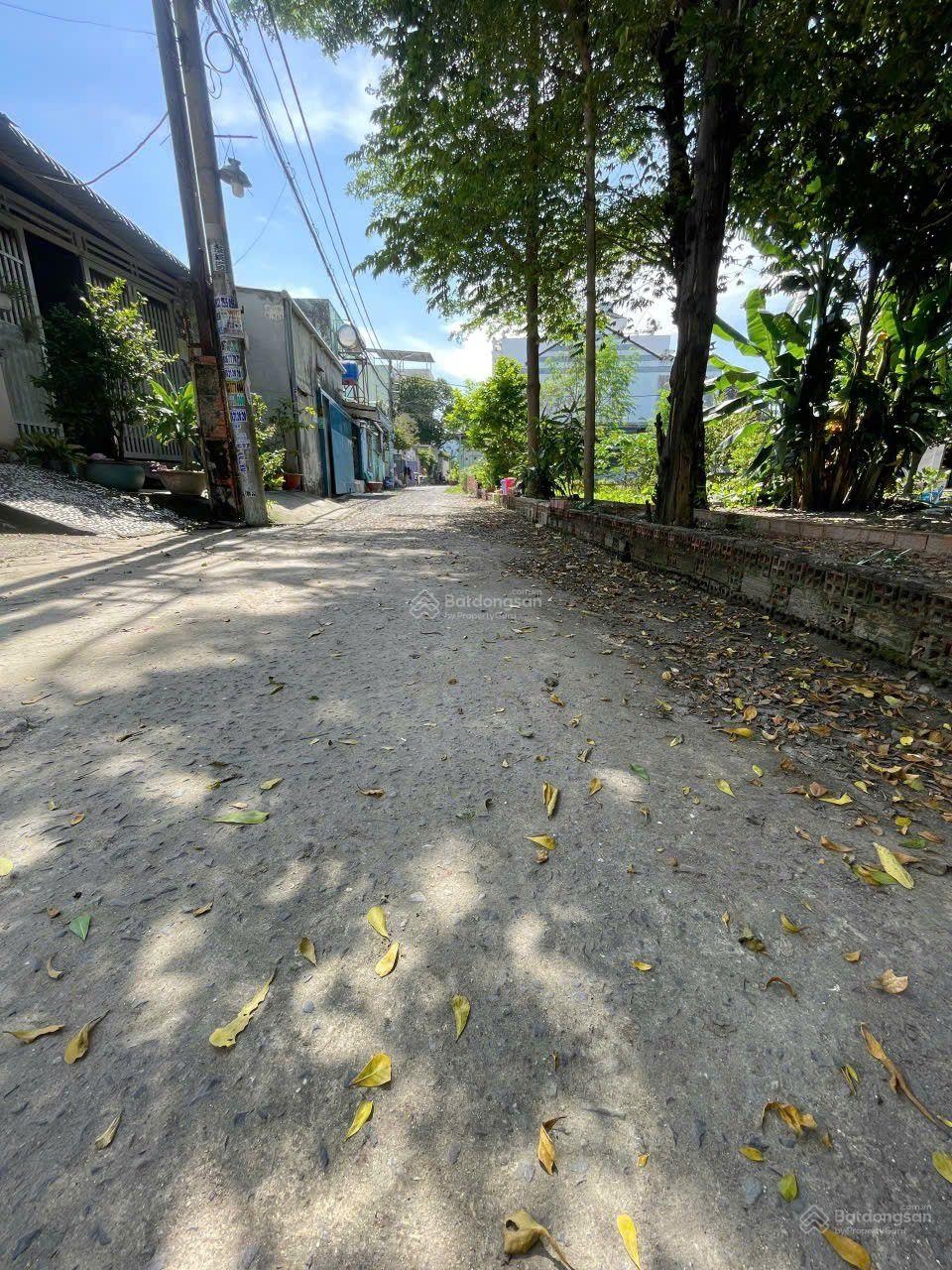 Bán đất tân xuân ngang gần 7m dài 20m thổ cư xây dựng ngay- đường 5m thông giá 4,59 tỷ.