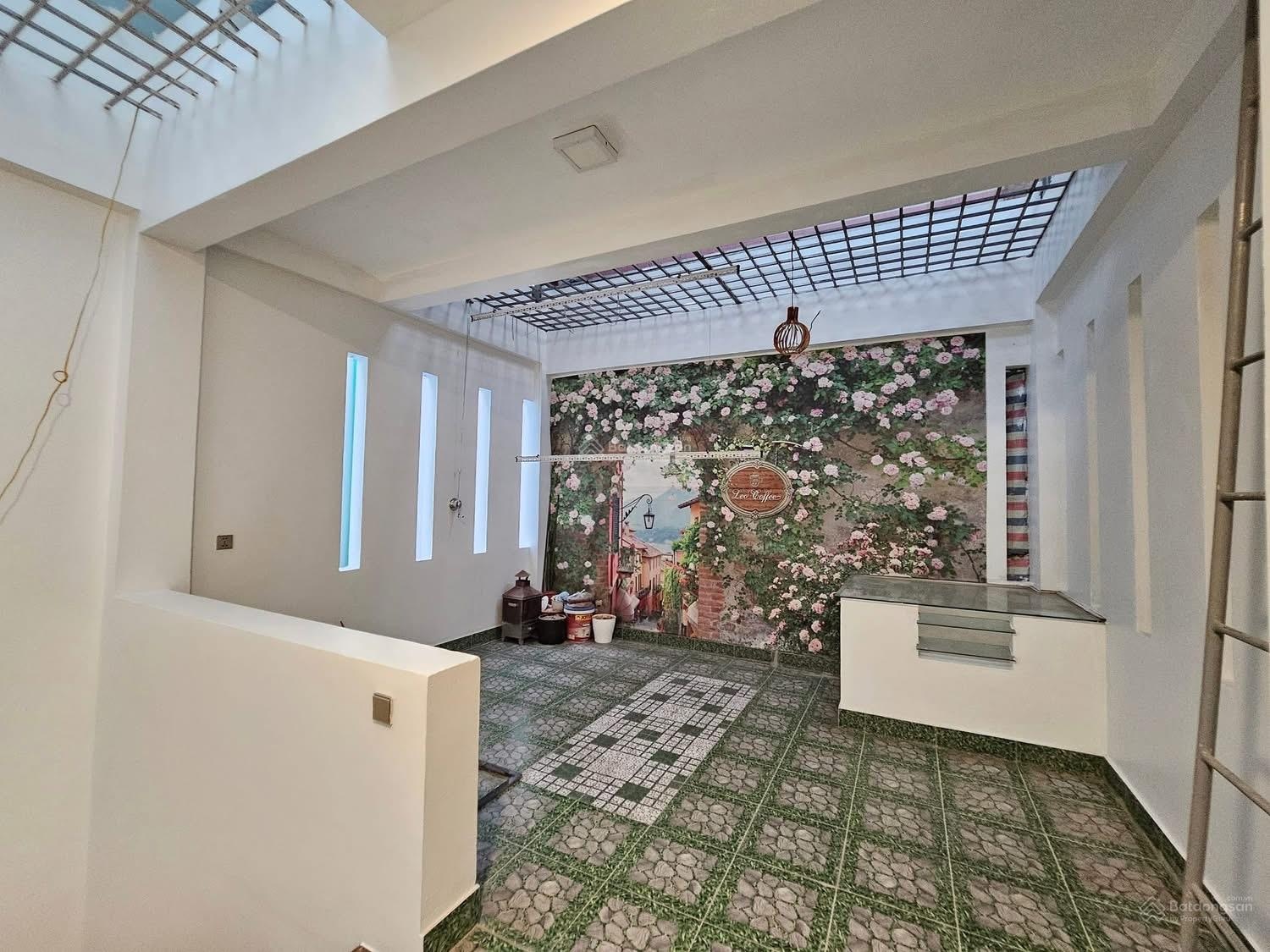 Bán nhà liền kề văn khê 50m2 5 tầng đường 12m garra ô tô 13.8 tỷ