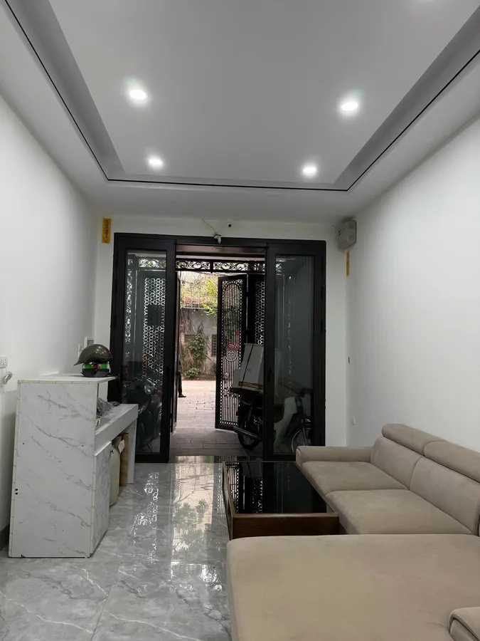 Bán nhà riêng tại Nguyễn Chính, Tân Mai, Hoàng Mai, Hà Nội, 18,5 tỷ, 54 m2