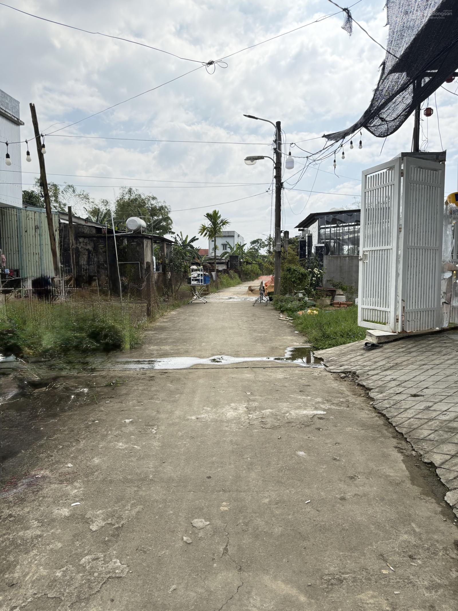 Tôi Cần Bán Lô Đất Rộng 126m2 - Gần Chợ Lệ Trạch - Hoà Tiến