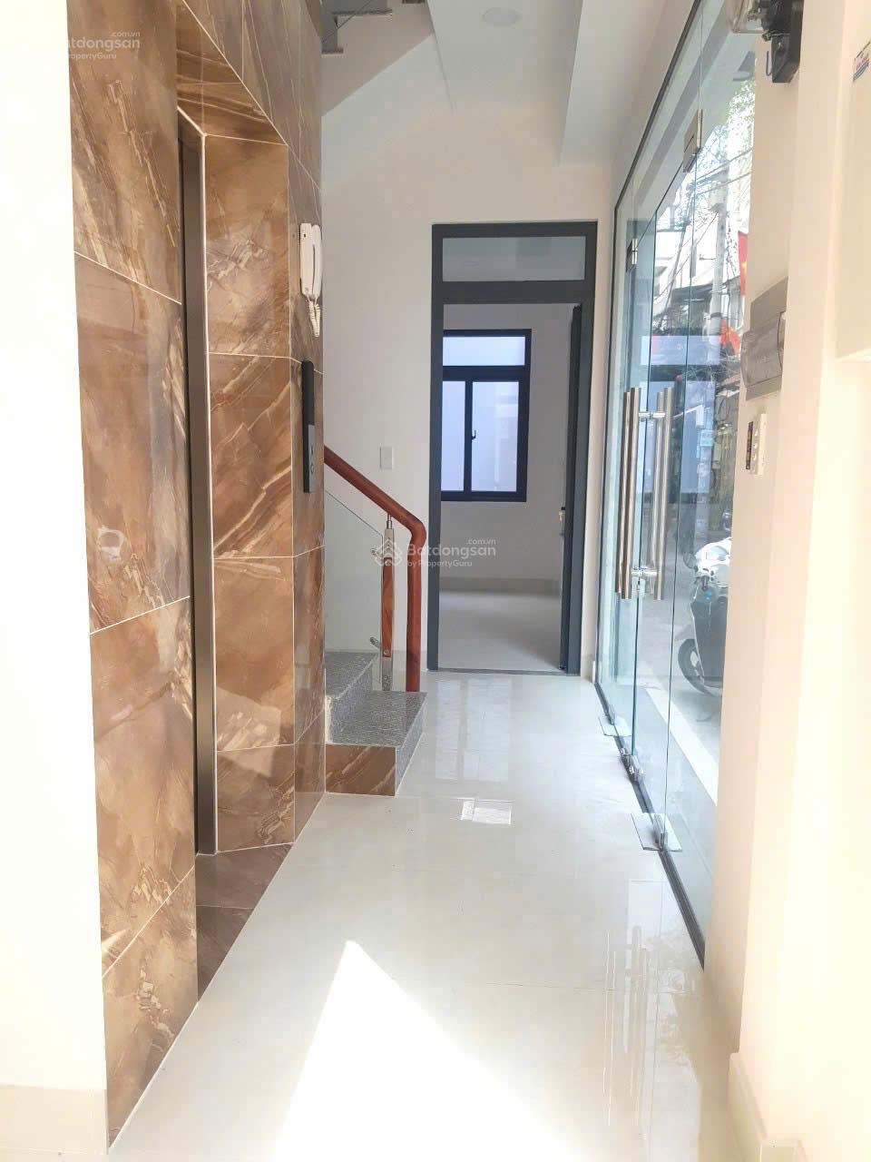 Bán căn góc 2 mặt tiền 25/21 Tôn Thất Tùng (DT: 4x20m, trệt 3 lầu thang máy) P. Phạm Ngũ Lão quận 1