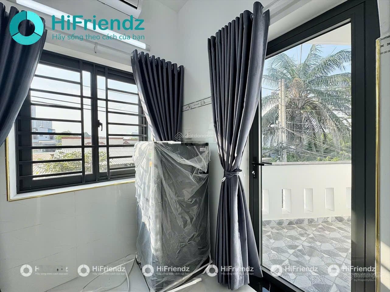 Duplex ban công mới xây - phòng xinh giá rẻ - vị trí thuận tiện di chuyển