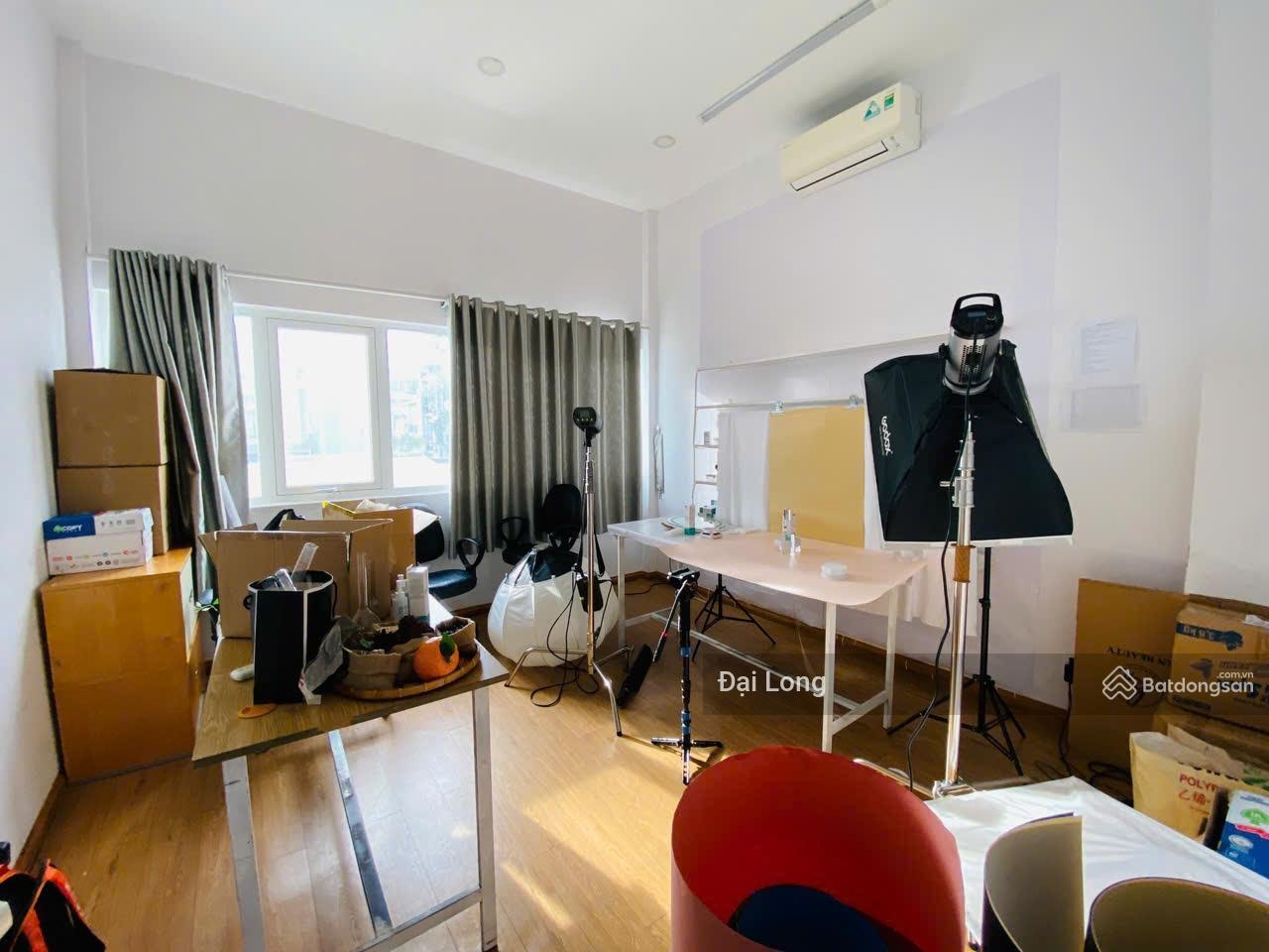 Nhà đẹp Bình Thạnh MT Nguyễn Văn Thương 4x20m 5 tầng khu văn phòng đường lớn giá 26 tỷ