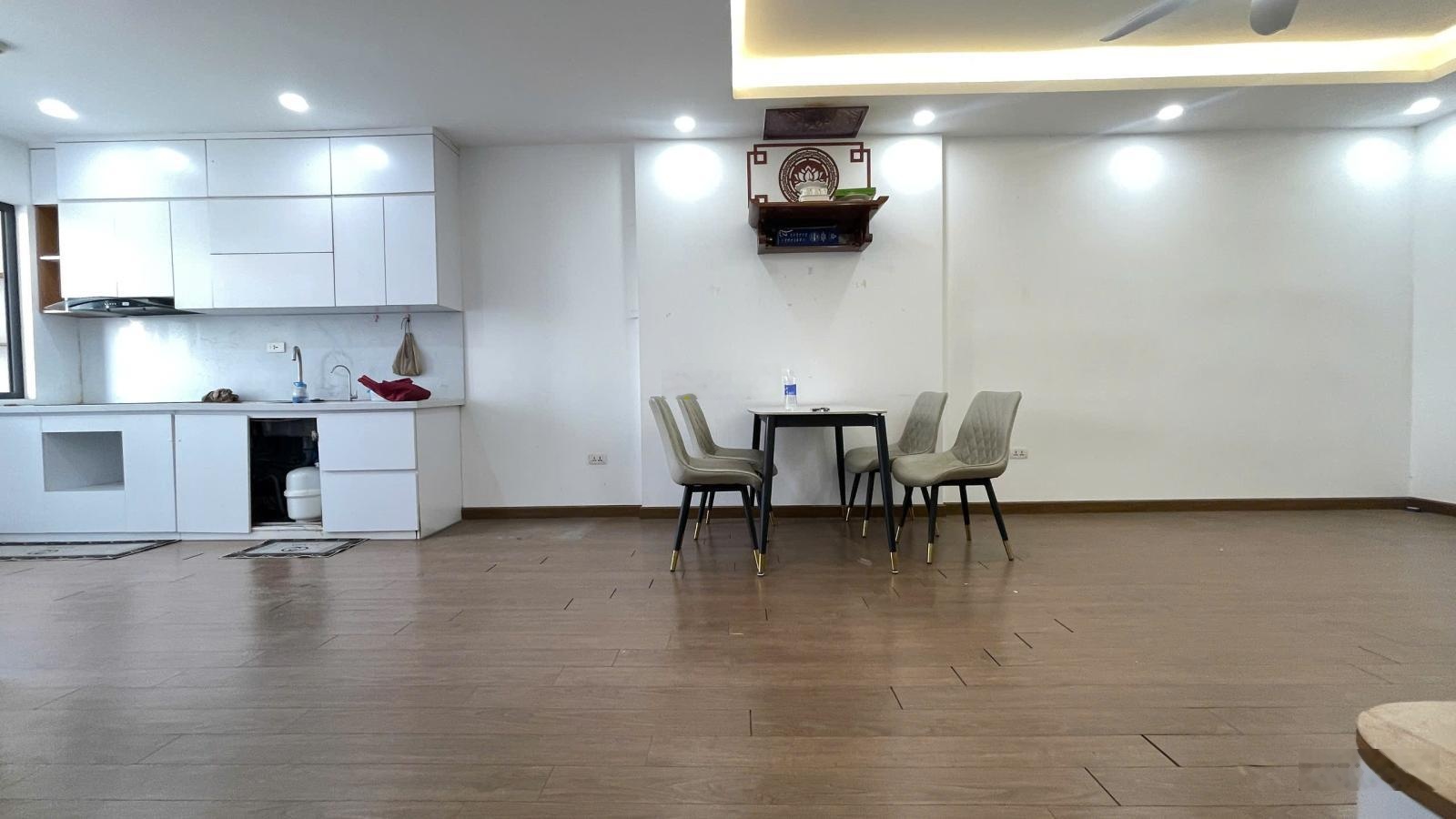 Chủ nhà gửi bán căn cc CT2 Bộ Tư Lệnh Yên Nghĩa, DT 70m, 2 ngủ, 2vs, giá 4,6 tỷ