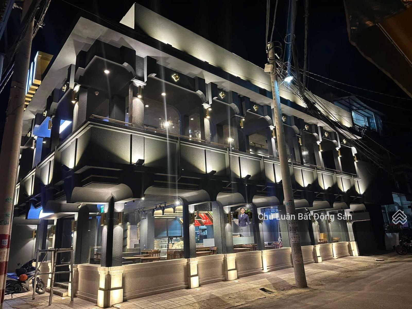 HIẾM! Bán nhà góc 2 mặt tiền Trần Đình Xu, Quận 1. DT: 140m2 (7x20m), CTXD: Hầm 7 tầng. Giá: 43 tỷ