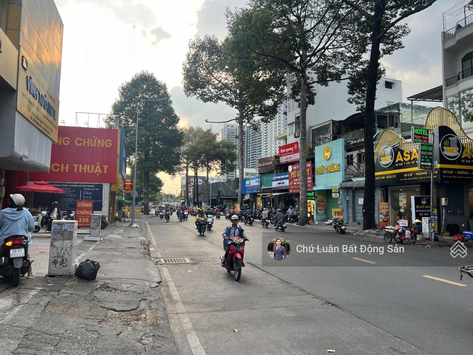 Bán nhà cực hiếm Hai Bà Trưng, Phường 6, Quận 3. DT: 225m2 (15x15m), 4 tầng, HĐT: 220tr/th. 79 tỷ