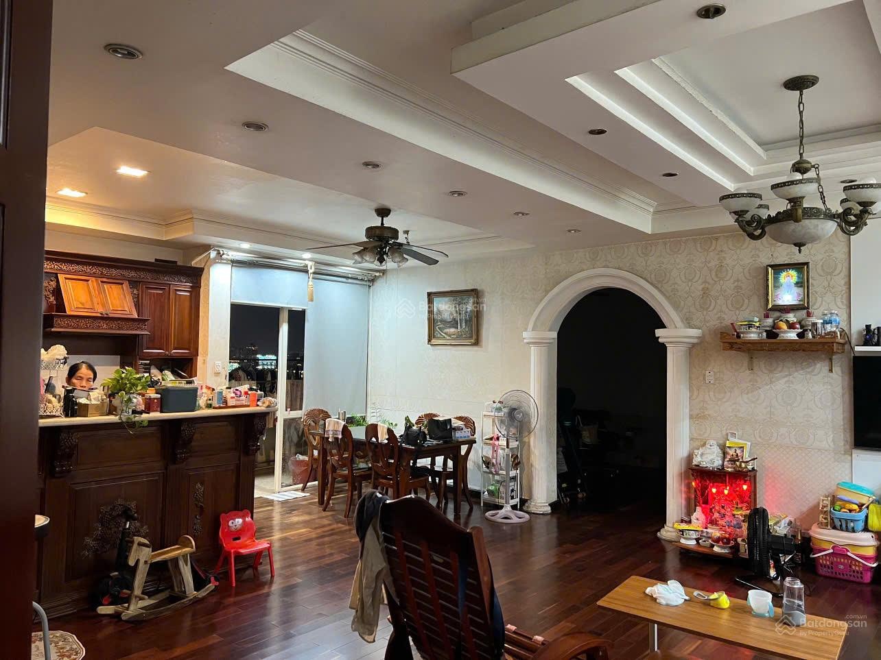 Bán căn hộ 3 phòng ngủ-DT 140m2 cao ốc An Thịnh Q2 giá 9.2 tỷ và 9.6 tỷ thương lượng