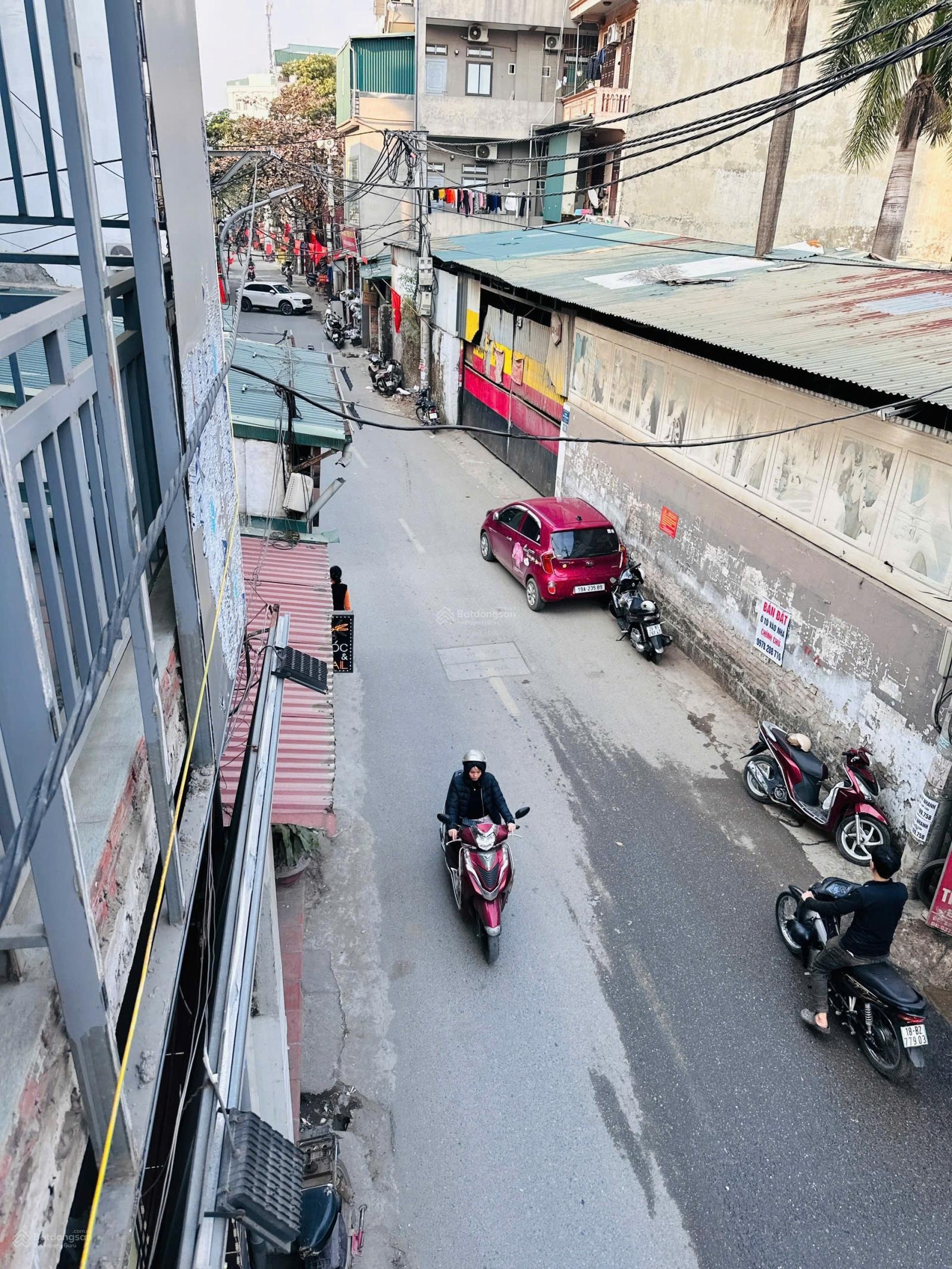 Mặt phố - phân lô - ô tô tránh - kinh doanh sầm uất ngày đêm - dòng tiền CCMN ổn 8PN