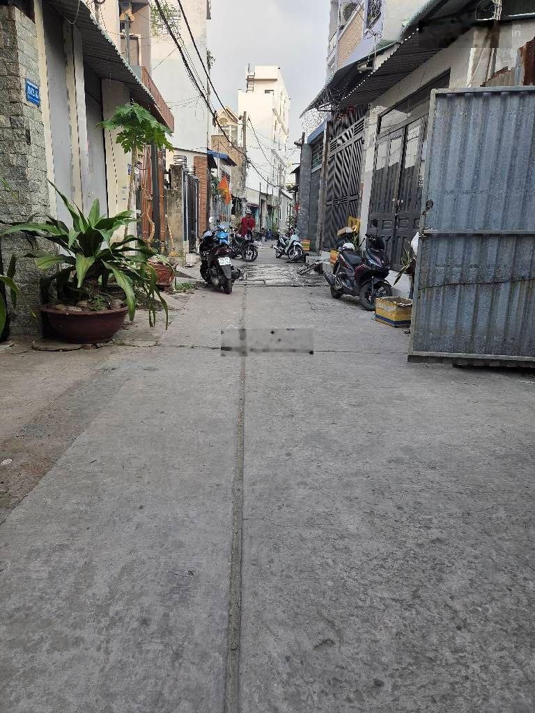 Gần chợ lê đình cẩn hẻm xe hơi 82m nở hậu không lộ giới