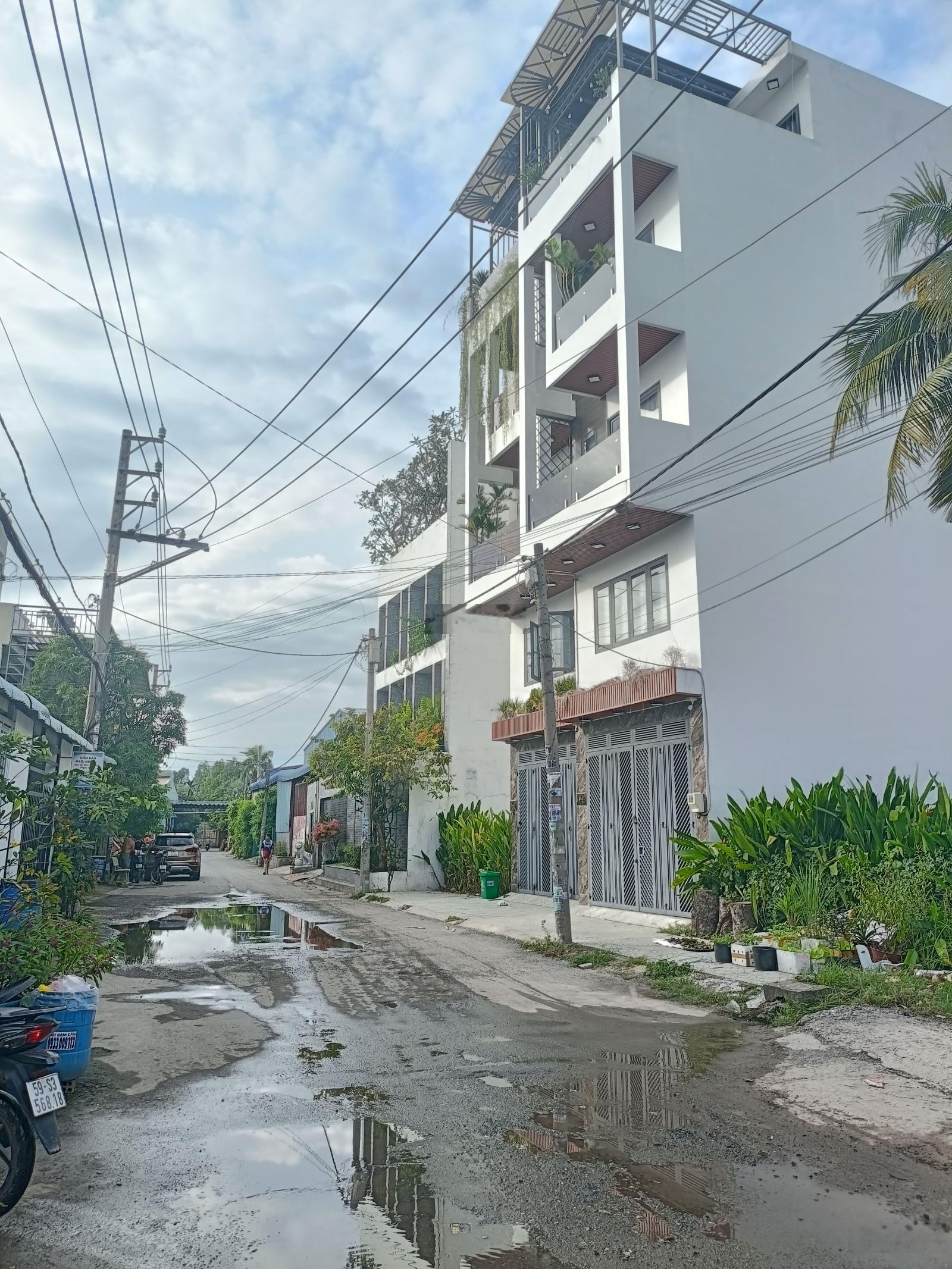 Bán đất mặt tiền thạnh xuân 43- gần hà huy giáp-70m2- full thổ giá 4,49 tỷ