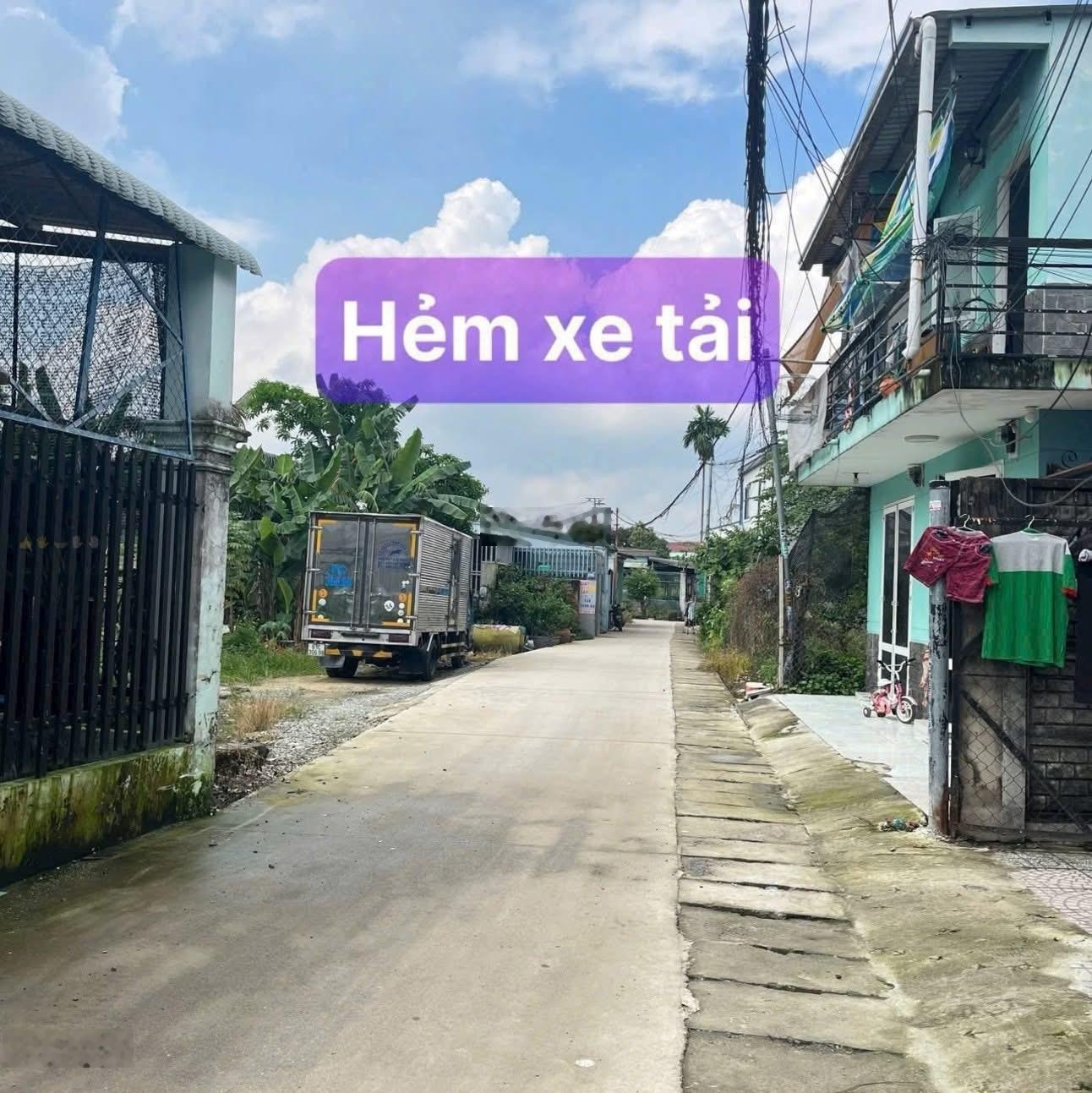 Bán 140m2 đất đường Hưng Định 24/ thông ra chợ Chòm Sao, có sẵn thổ cư, sổ sẵn, giá full sang tên