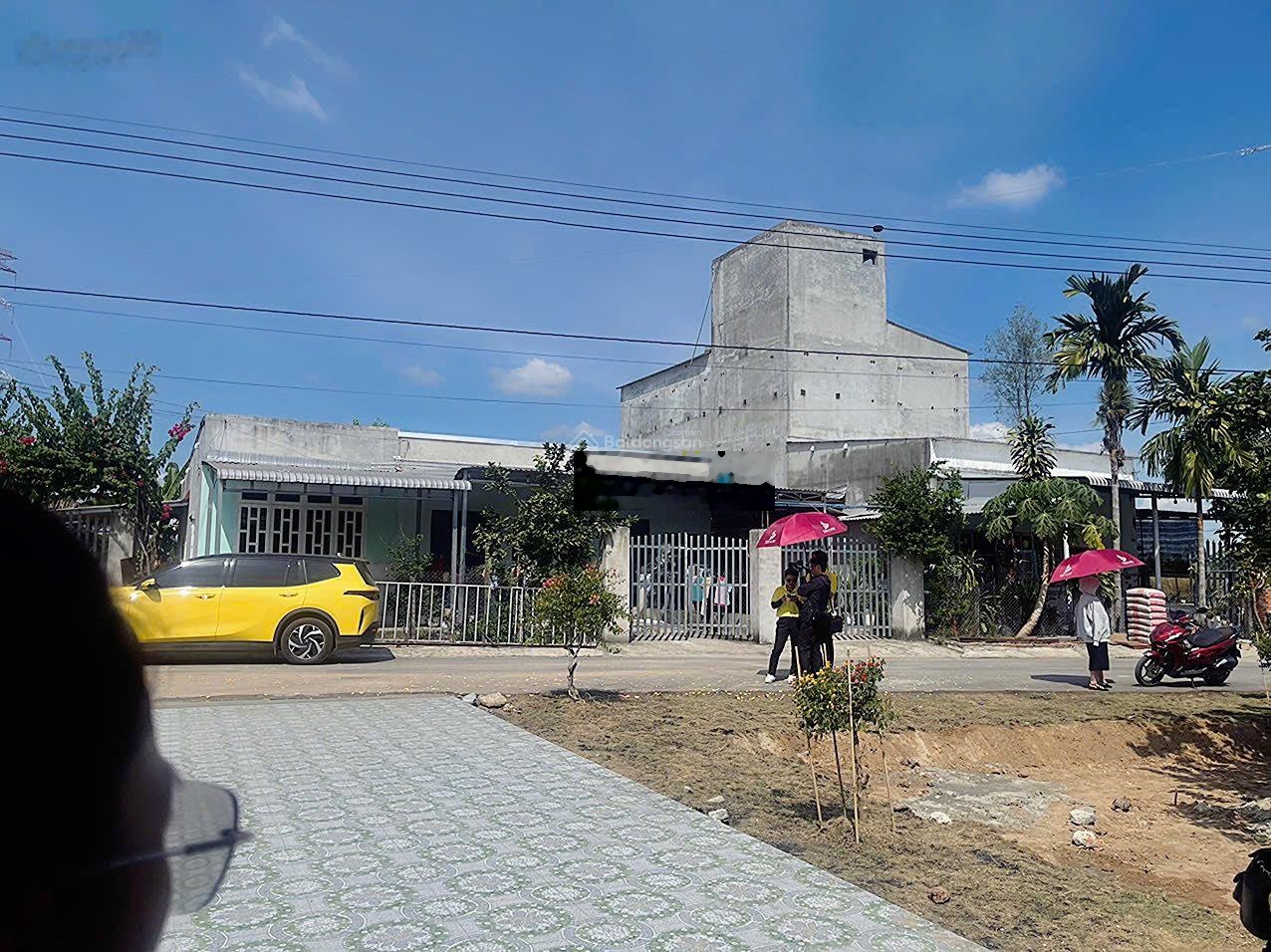 Đất Sổ Sẵn đường Trừ Văn Thố, Bàu Bàng - Diện tích 250m2 - có Sẵn 100m2 thổ cư - Chỉ 9xxtr