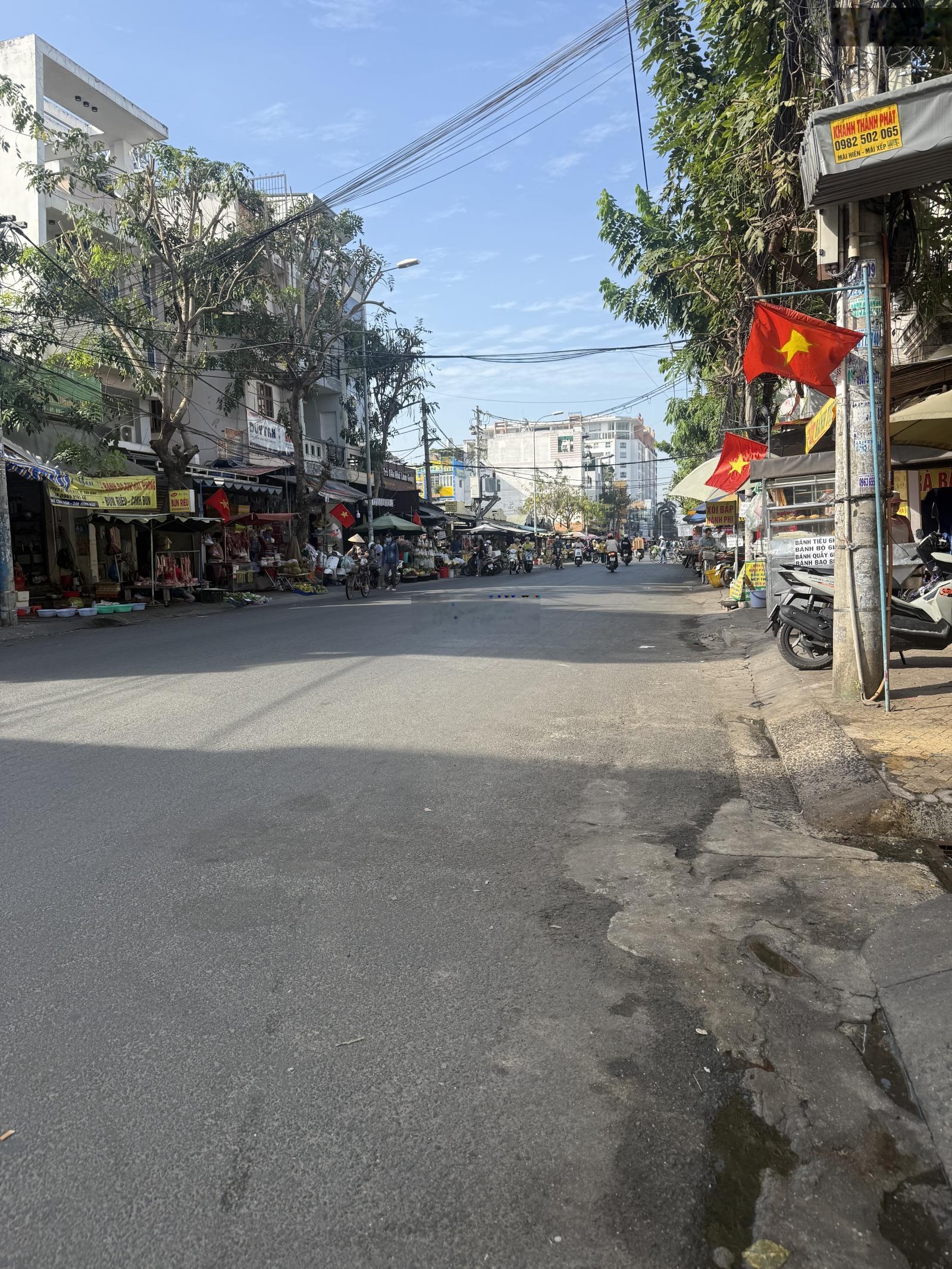 Hạ giá bán nhanh- chỉ 4.4 tỷ p15 tân bình 47m2-full nt-3pn 2wc