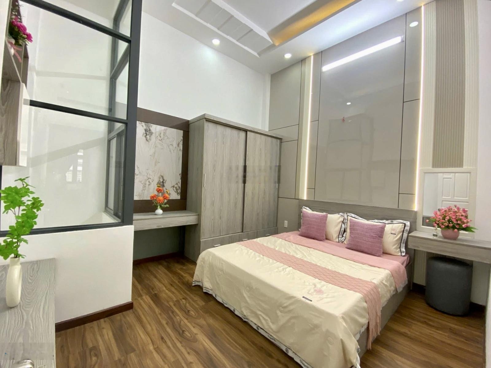 Siêu phẩm nhà Nguyễn Văn Cừ-N Cư Trinh-Q1,gần nhiều tiện ích lớn.Giá 4tỷ 690tr/78,2m2,cho thuê 31tr