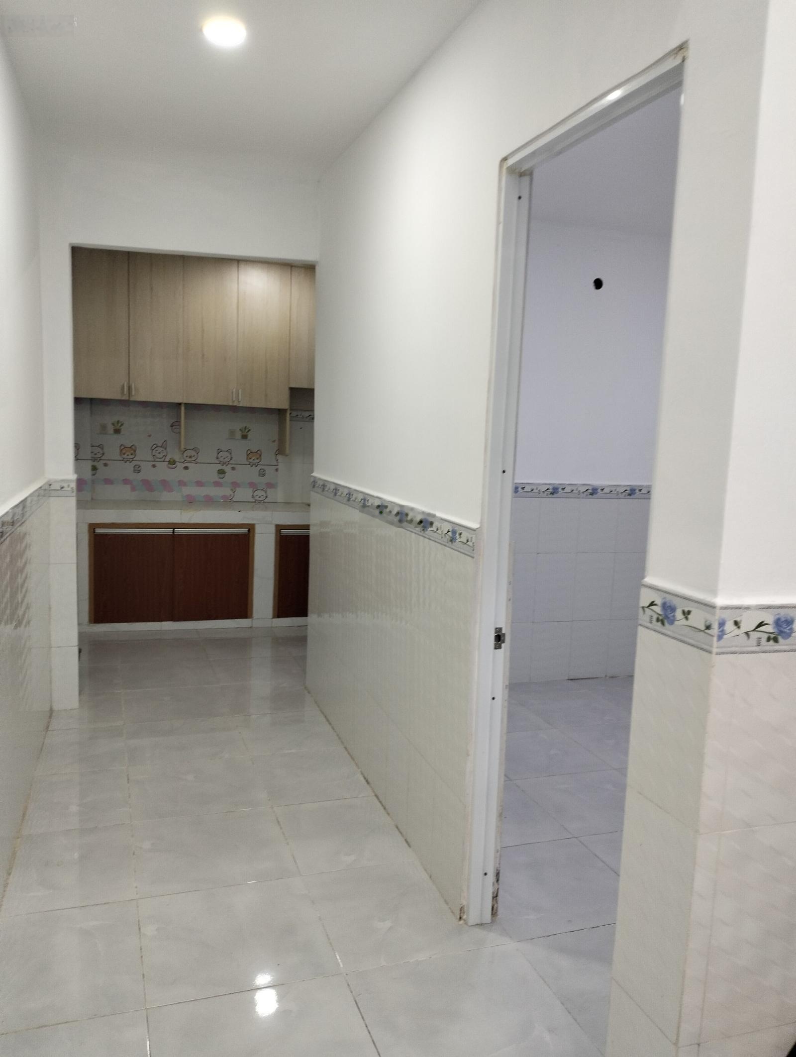 Bán nhà hẻm xe hơi Thới An 10, Q. 12