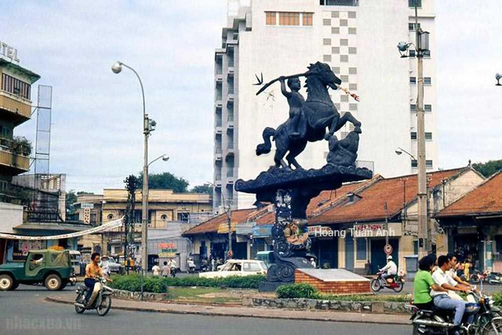 Building góc 2MT Trần Hưng Đạo, Q1 DT: 8.7x20m, 1800m2 sàn H + 9 Tầng HĐT 500tr, 170 tỷ