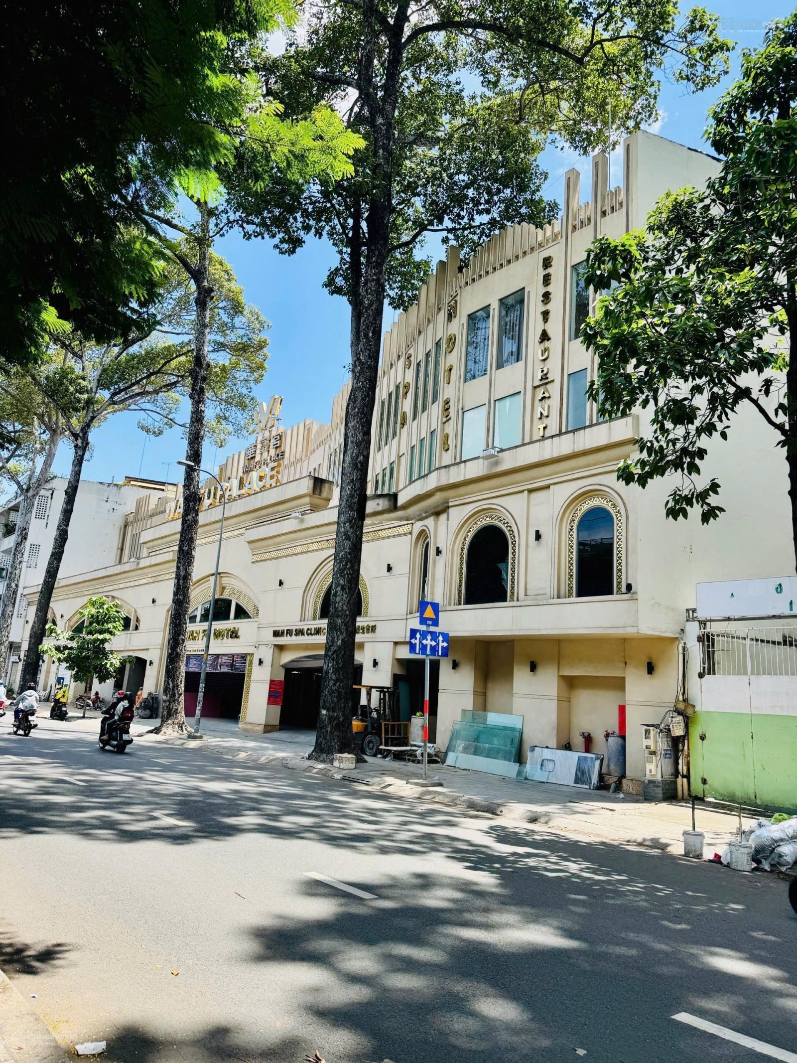 Đất giảm 40 tỷ | Mặt tiền Hùng Vương Quận 5 | 14.5m x 36m = 457m² | Giá bán nhanh 160 tỷ