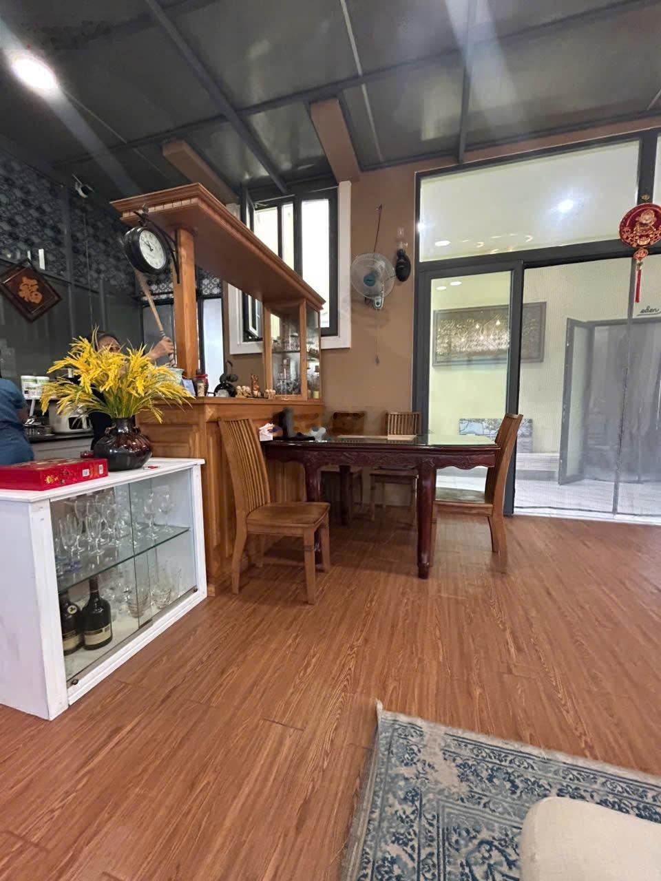 Bán nhanh biệt thự 2 lầu 203.5m2 đất khu Ricca Gò Cát giá 8,2 tỷ