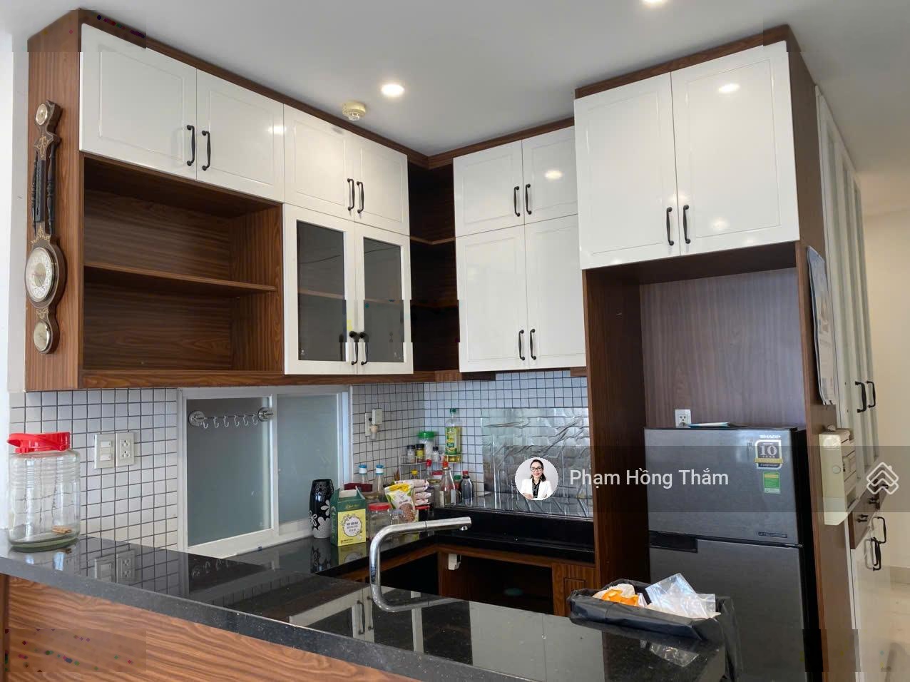 Bán căn hộ Tara, Tạ Quang Bửu DT 92m2, 3PN, 2WC, nhà đẹp, sổ hồng, giá 4.25 tỷ. LH 0933888725