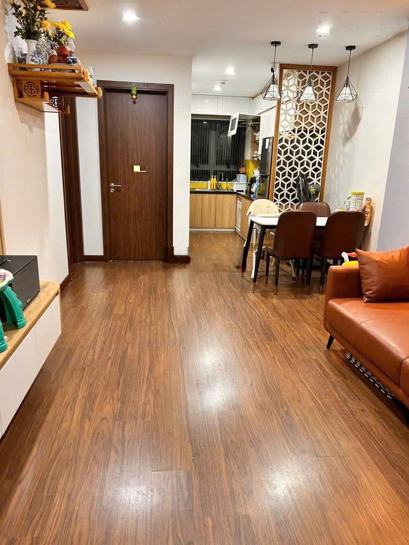 Bán căn hộ 58m 2 phòng ngủ 2 vệ sinh tại The Vesta FULL đồ