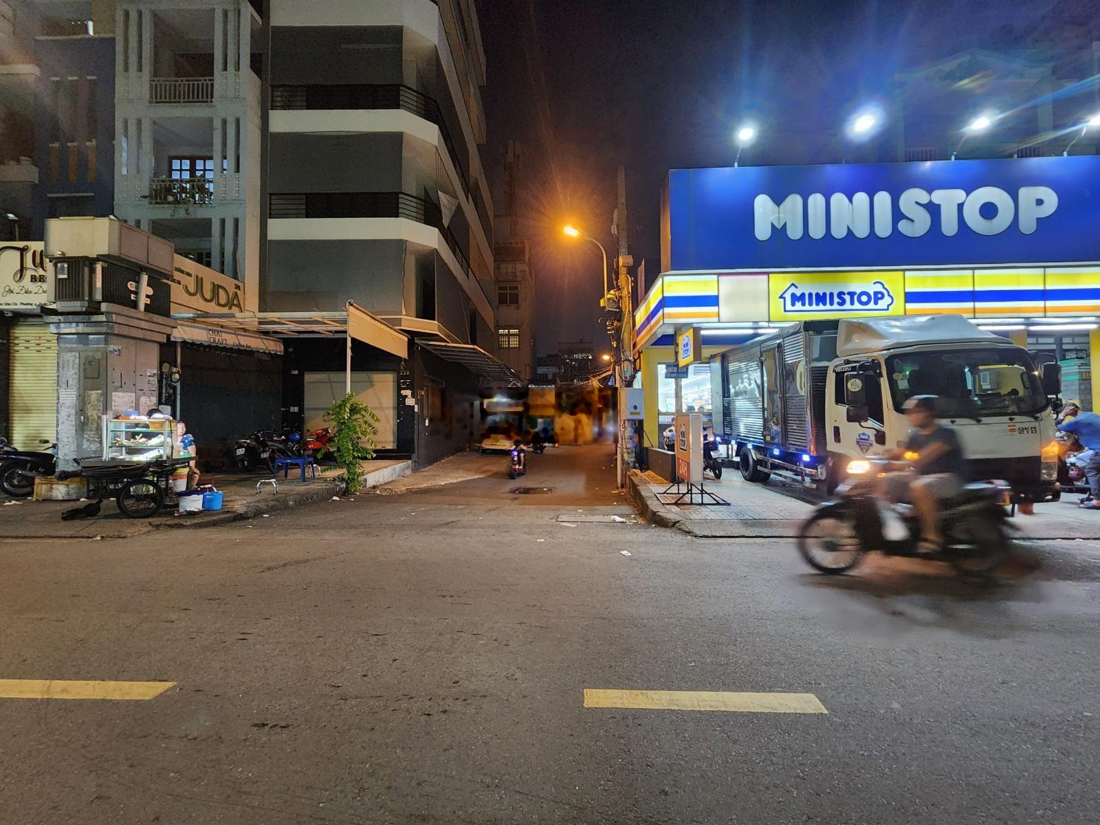 Nhà giá tốt khu vực Bình Tiên Quận 6 đáp ứng mọi nhu cầu khách mua - Chỉ hơn 4 tỷ là có nhà tốt