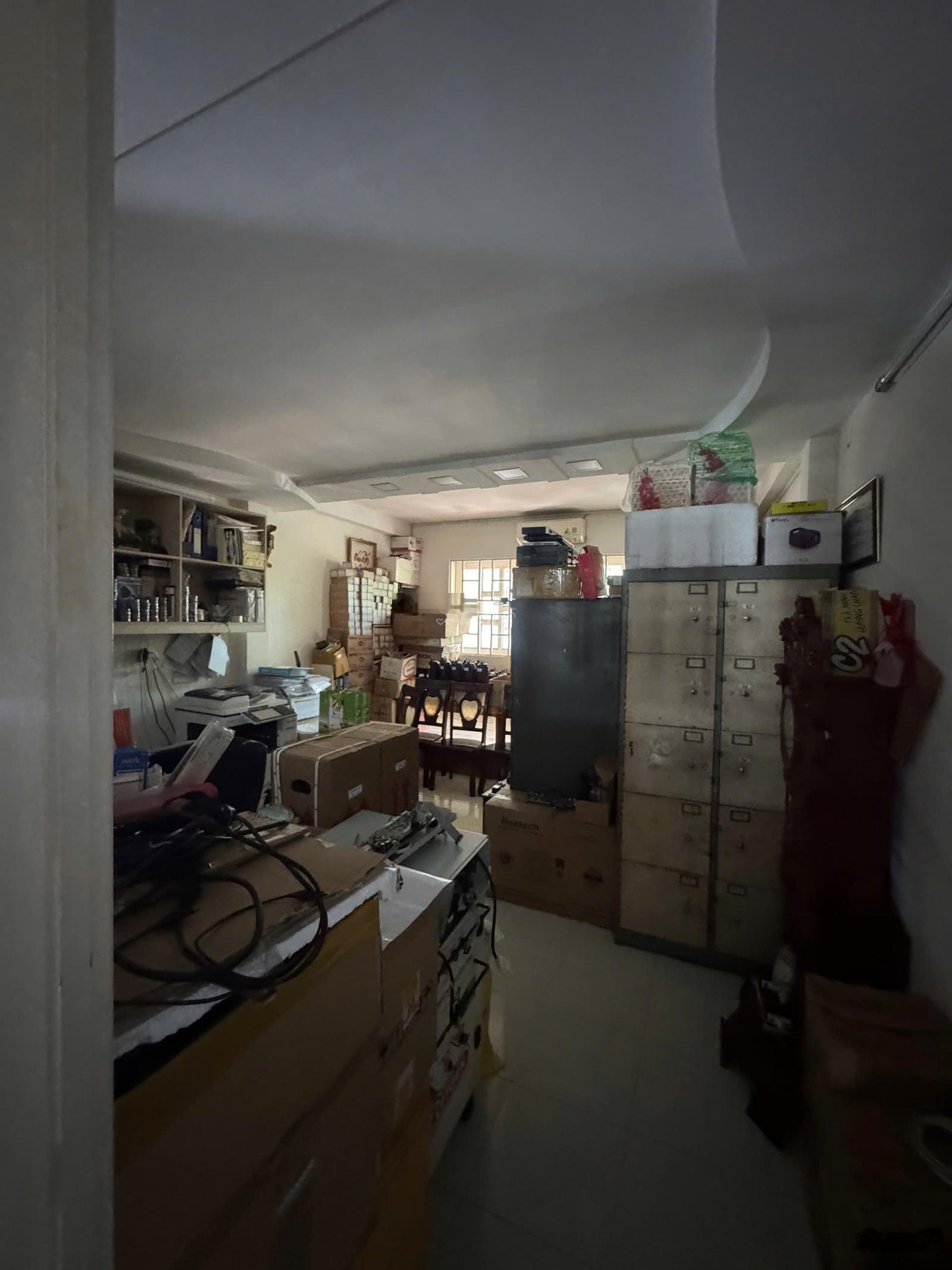 Chính chủ kẹt tiền bán gấp nhà MT ngay Phan Đình Phùng nhà 3 lầu sân thượng