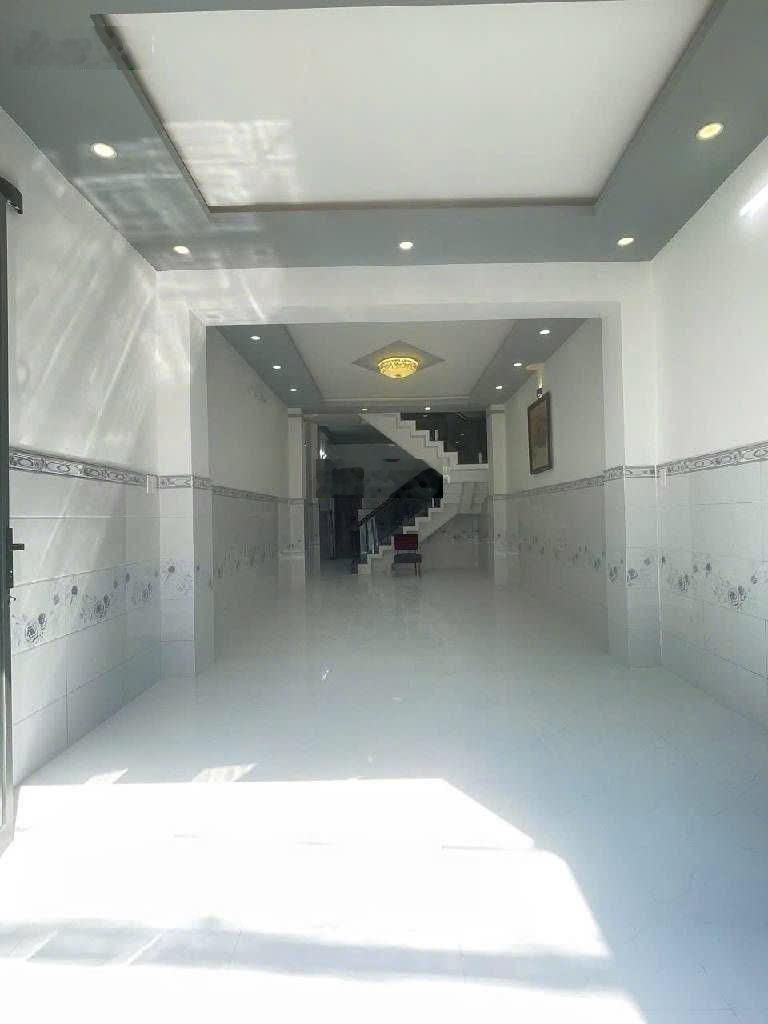 Gần chợ Bình Thới - mặt tiền kinh doanh Lạc Long Quân quận 11 - 4 tầng BTCT- 4x16 - nhỉnh 14 tỷ TL