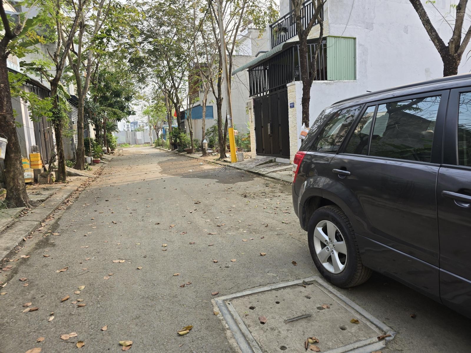 Bán đất Trường Lưu Long Trường hẻm xe hơi 60m2 giá 3.25 tỷ