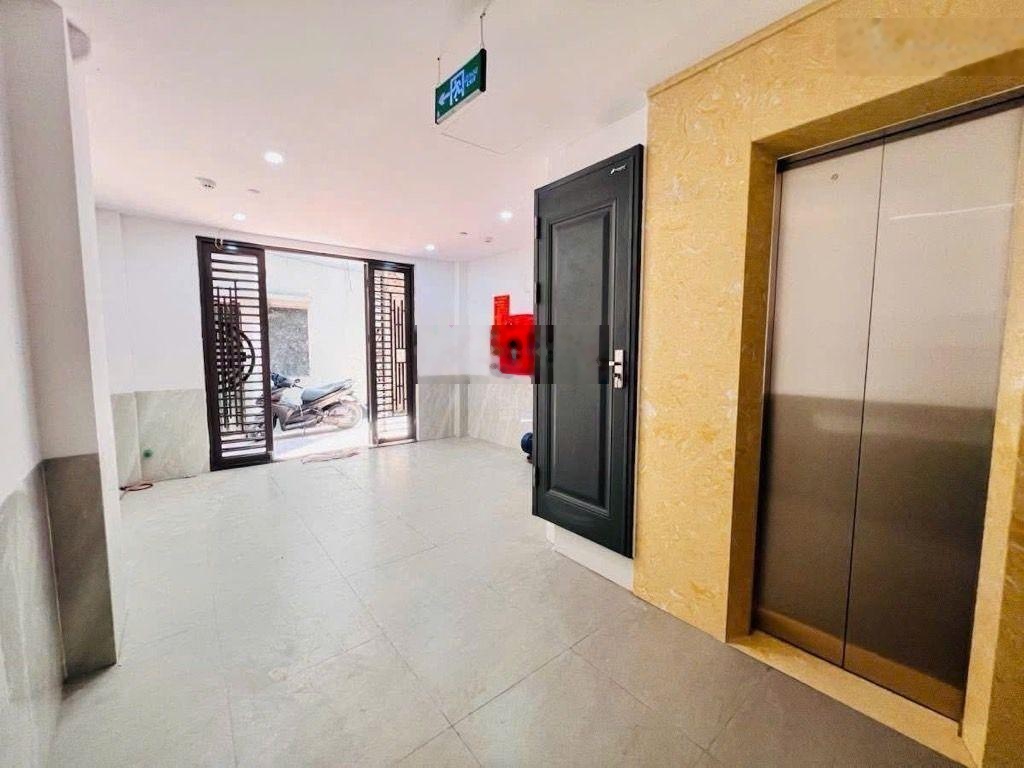 Bán nhà trung tâm Mỹ Đình, Từ Liêm 50m, 7 tầng, 9 tỷ, đang cho thuê 50tr/tháng.