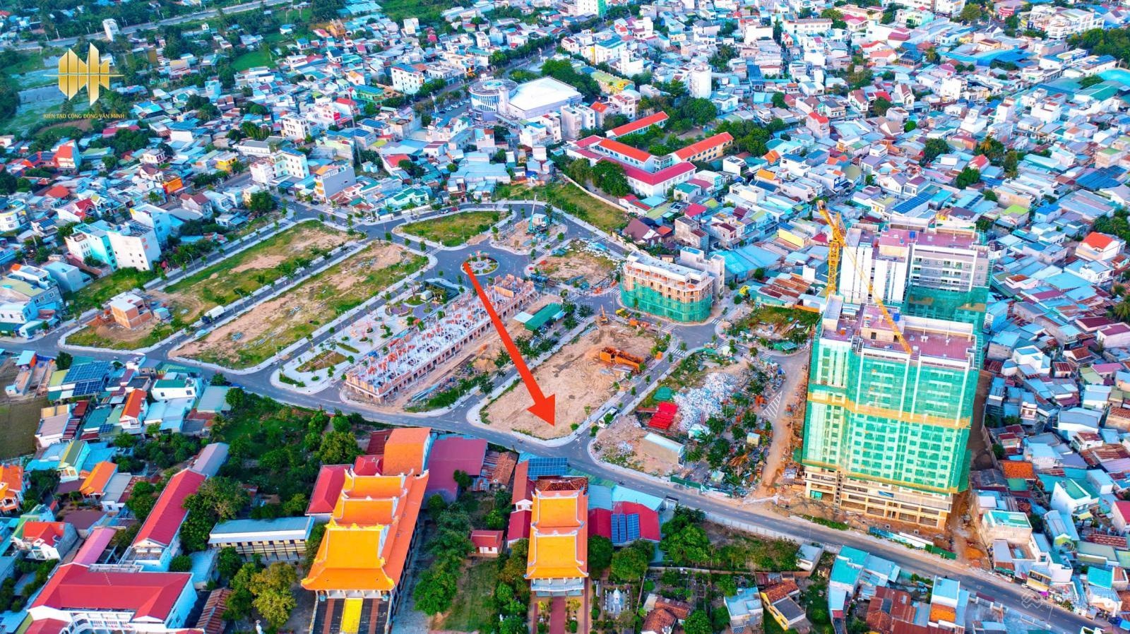 Hiếm! Lô góc 2 mặt tiền kinh doanh đối diện CC MK Central City Phủ Hà giá chỉ 39tr/m²