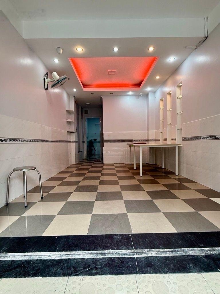 Khu bình phú p10 - mặt tiền cư xá - 5 tầng - 5pn - khu sầm uất nhiều quán xá ngân hàng - liên hệ e