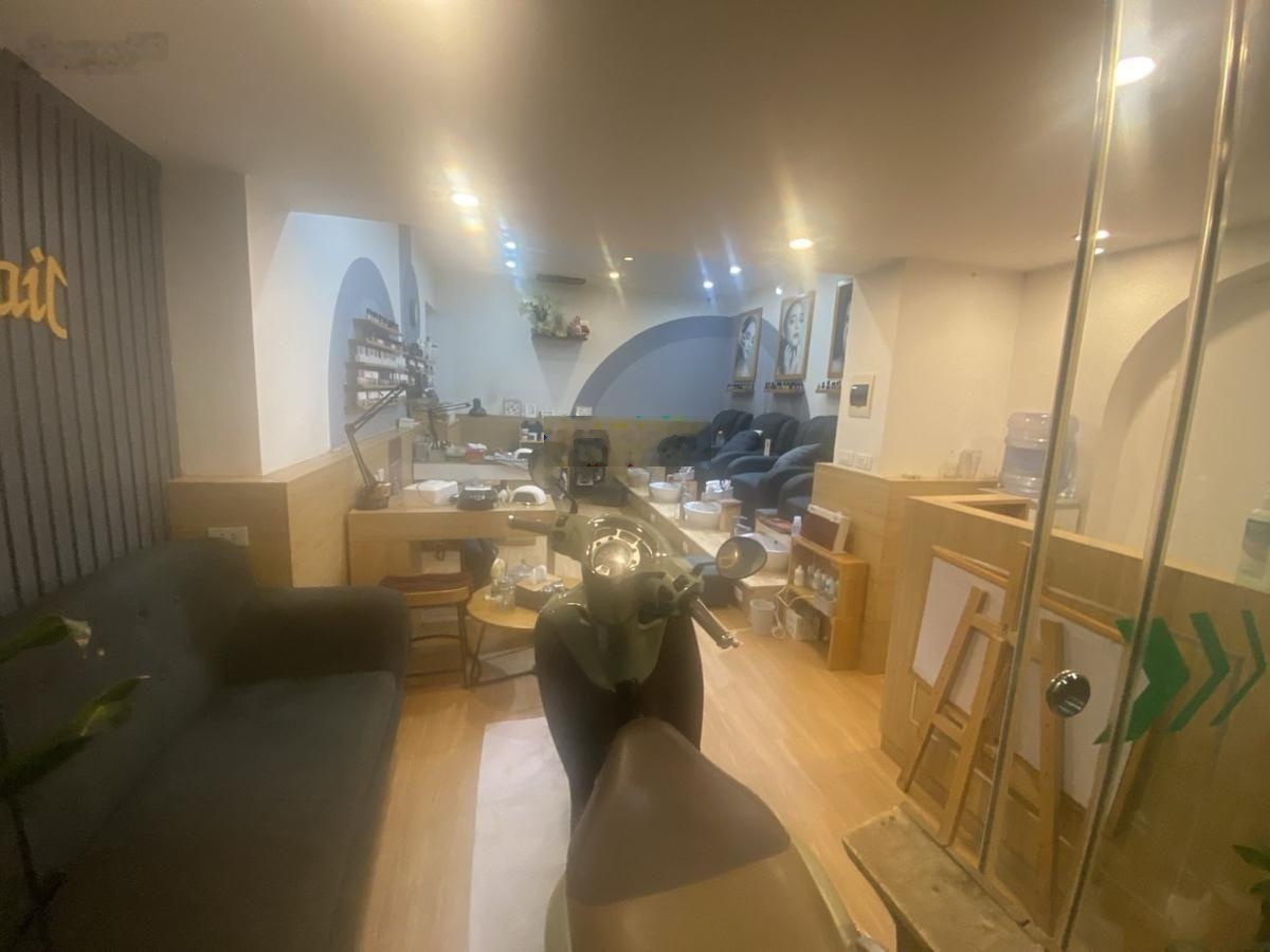 Bán nhanh nhà đẹp Trần Quốc Toản Hạ Hồi - Hoàn Kiếm 55m2 4tầng - gần hồ gươm - khu vip - ôtô tránh