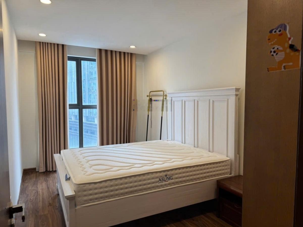 CC Mipec - Tây Sơn 105m2 2N2VS. Tầng trung. Giá 10.7tỷ. LH: 0966,381058 e Duy 95