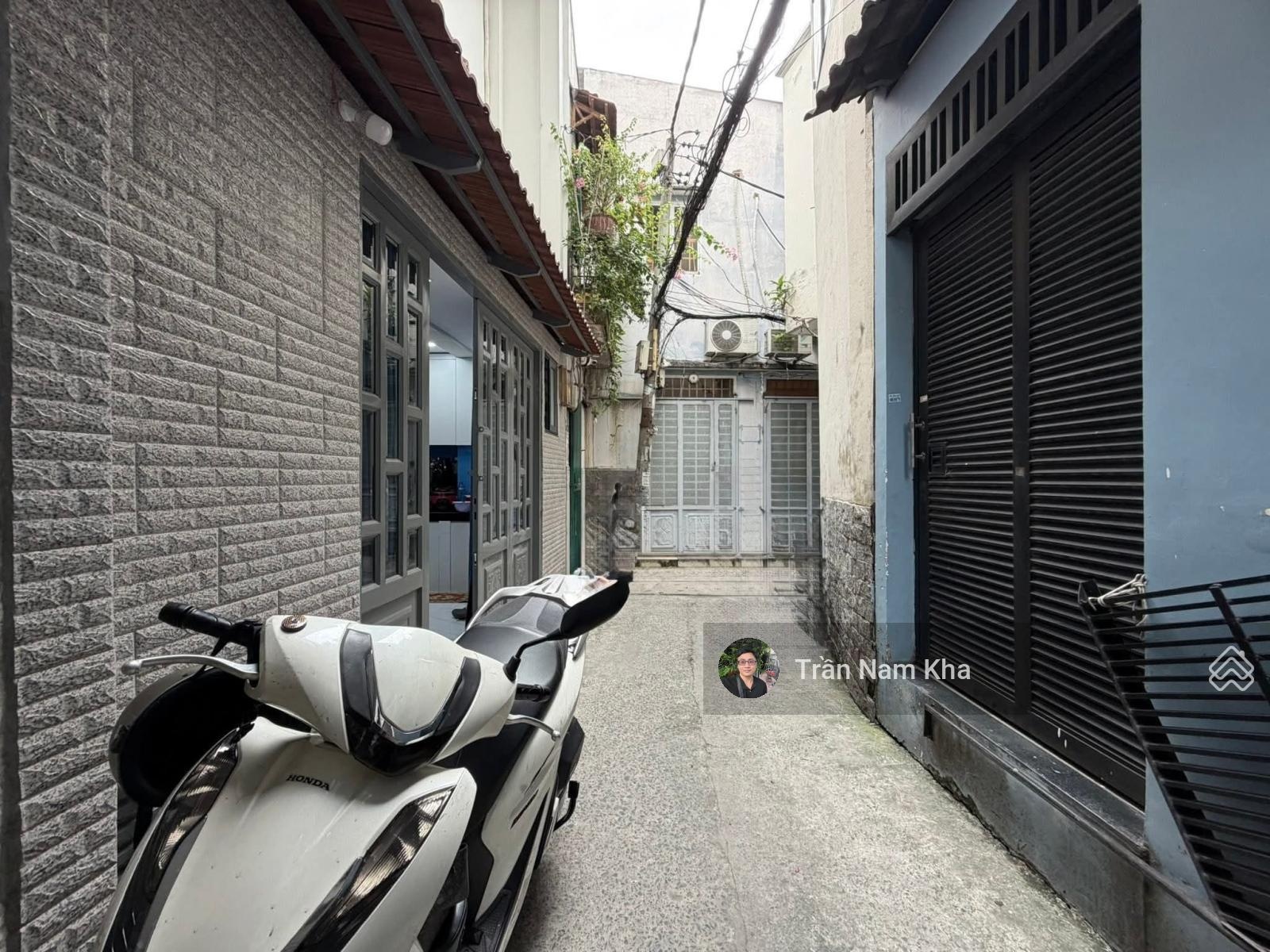 Trần Xuân Soạn - 41m2, ngang 4.5m - cạnh Chợ Không Quy Hoạch - hẻm thông - 3 tỷ 950 triệu (TL Chủ