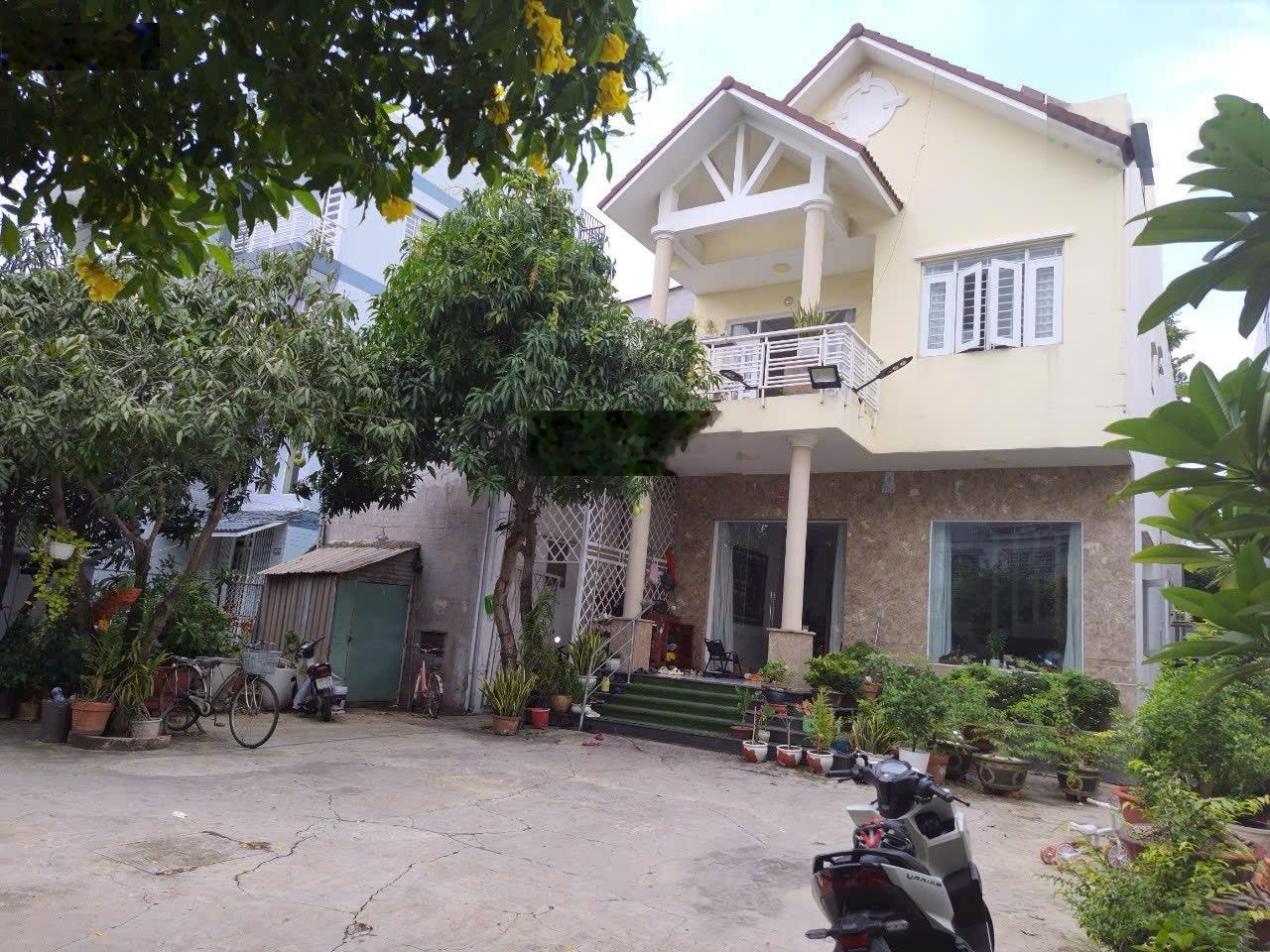 Biệt Thự Nguyễn Văn Quỳ Quận 7 | 10x35 | Trệt 2 Lầu Giá Mềm Call 0909227199