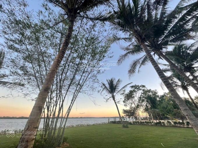 Bán đất MT Long Phước - MT đường Long Phước - sát chợ - 8*20 full thổ cư - Giá 7.6 tỷ