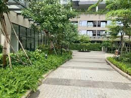 Cho thuê căn hộ chung cư Kingdom 101 nằm ở đường Tô Hiến Thành, phường 14, quận 10, DT 79m2, 2PN